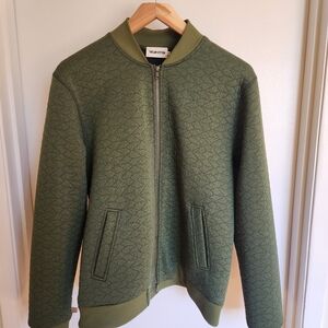 Taylor Stitch The Inverness Bomber in Olive Knit Quilt